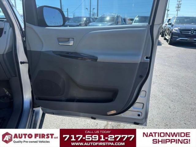 2018 Toyota Sienna XLE 8 Passenger