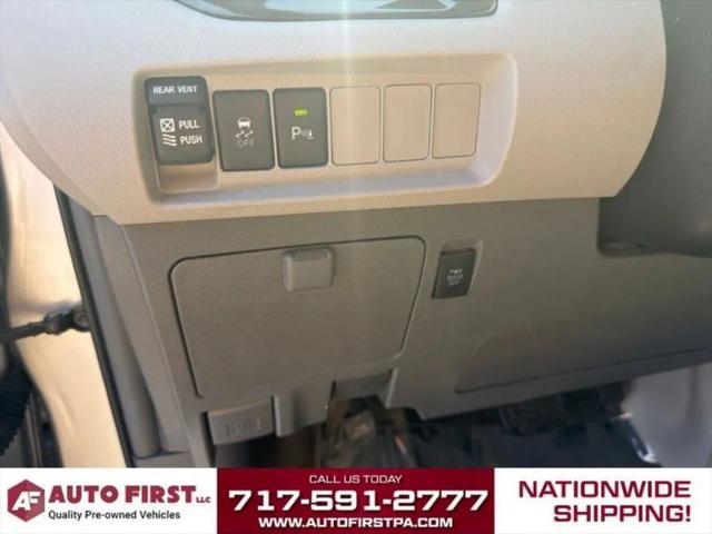 2018 Toyota Sienna XLE 8 Passenger
