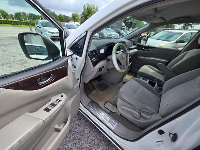 2012 Nissan Quest SV