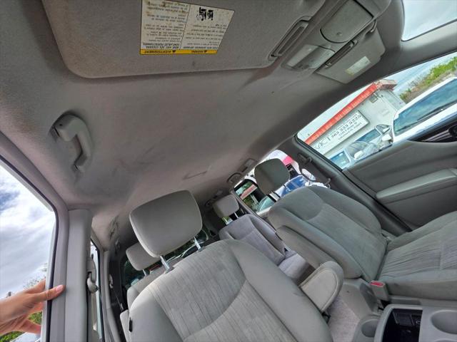 2012 Nissan Quest SV