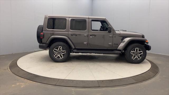 2026 Jeep Wrangler 4-Door Sahara 4x4
