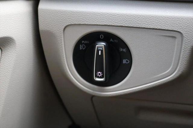 2019 Volkswagen Atlas 3.6L V6 SE w/Technology R-Line