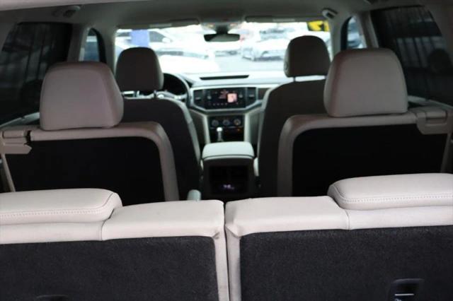 2019 Volkswagen Atlas 3.6L V6 SE w/Technology R-Line