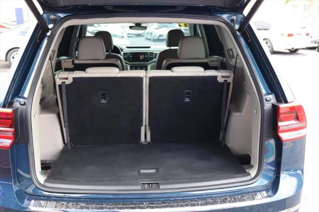 2019 Volkswagen Atlas 3.6L V6 SE w/Technology R-Line