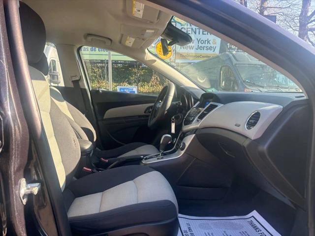 2012 Chevrolet Cruze LS