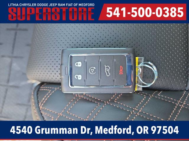 2026 Jeep Grand Cherokee Summit
