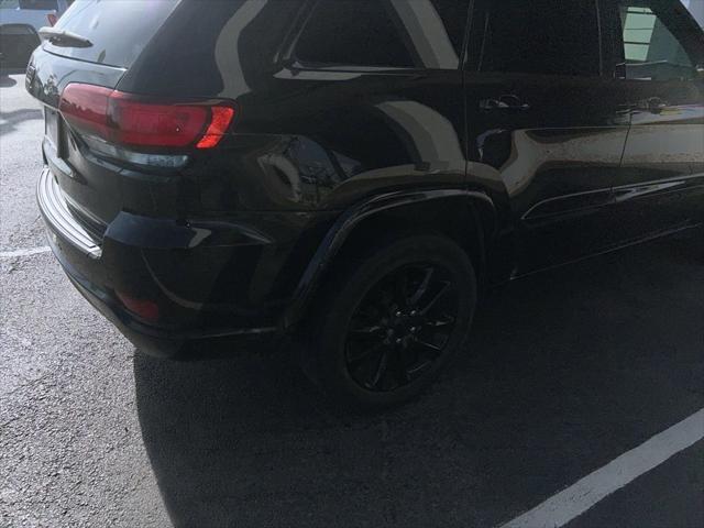 2020 Jeep Grand Cherokee Altitude 4x2