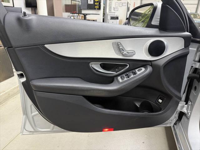 2015 Mercedes-Benz C-CLASS C 300 C 300 4MATIC AWD 4dr Sedan