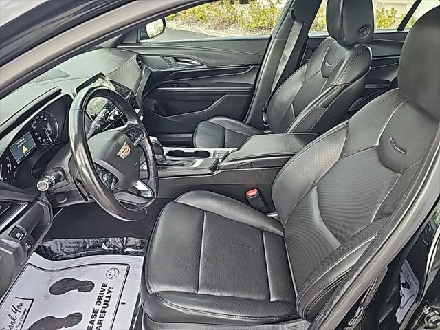2024 Cadillac CT4 Premium Luxury