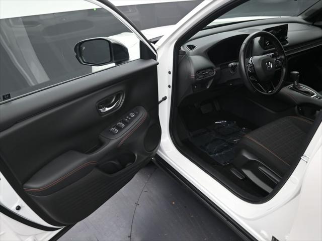 2025 Honda HR-V 2WD Sport