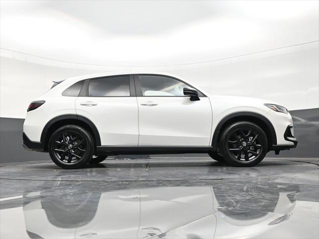 2025 Honda HR-V 2WD Sport