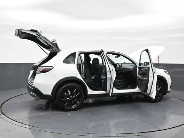 2025 Honda HR-V 2WD Sport