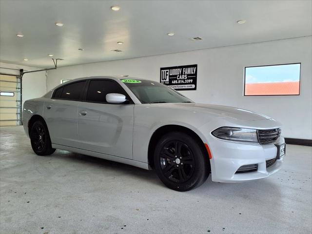 2022 Dodge Charger SXT RWD