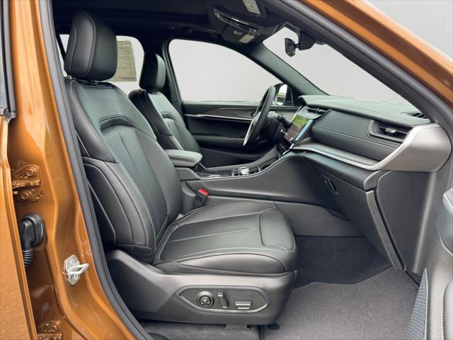 2026 Jeep Grand Cherokee Limited 4x2