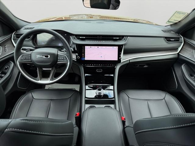 2026 Jeep Grand Cherokee Limited 4x2
