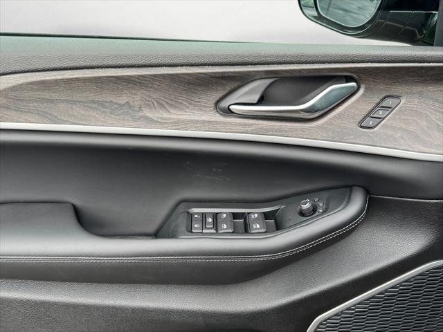 2026 Jeep Grand Cherokee Limited 4x2