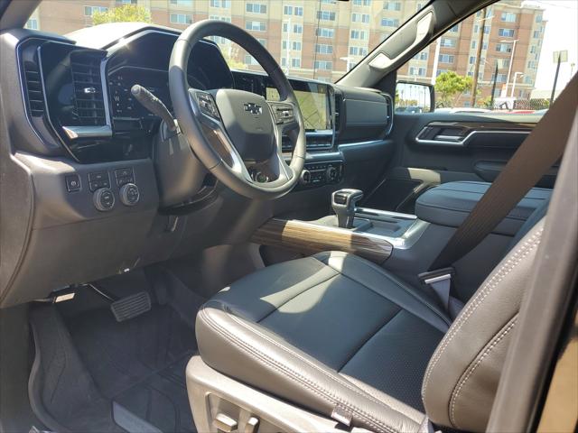 2026 Chevrolet Silverado 1500 4WD Crew Cab Short Bed RST