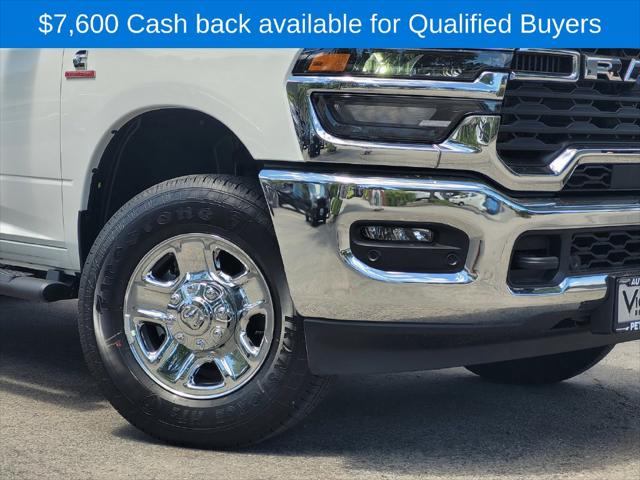 2026 Ram 2500 Tradesman Crew Cab 4x4 64 Box
