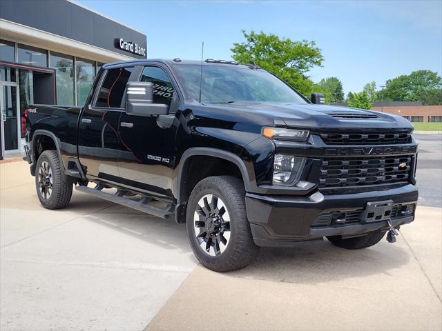 2020 Chevrolet Silverado 2500HD 4WD Crew Cab Standard Bed Custom