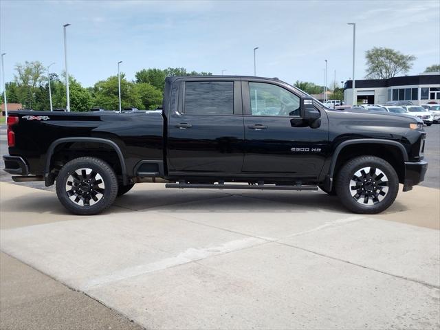 2020 Chevrolet Silverado 2500HD 4WD Crew Cab Standard Bed Custom