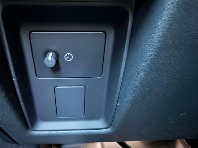 2026 Land Rover Defender P400 X