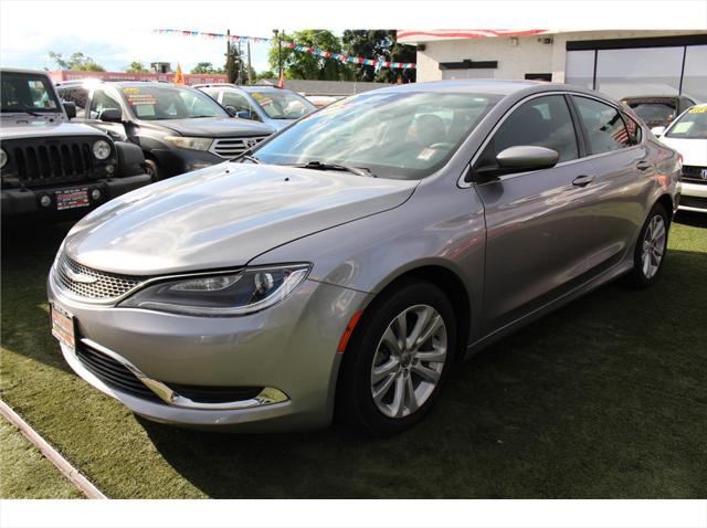 2016 Chrysler 200 Limited