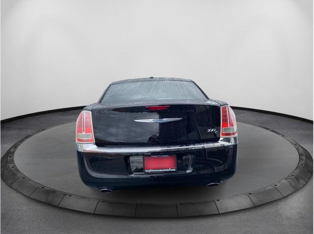 2012 Chrysler 300 300 Sedan 4D