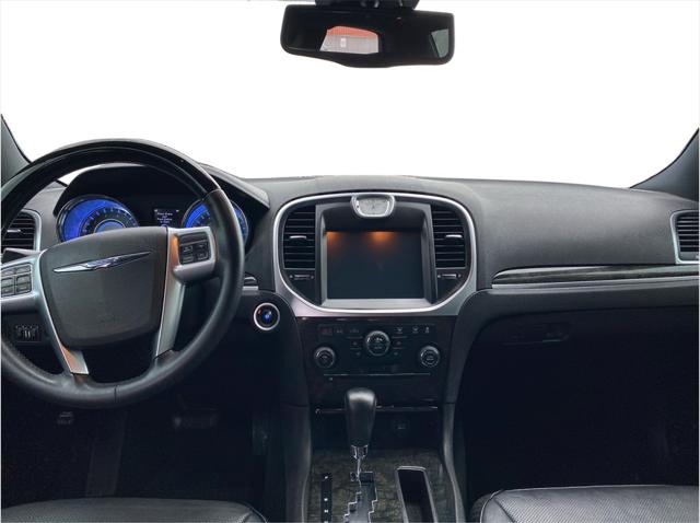 2012 Chrysler 300 300 Sedan 4D