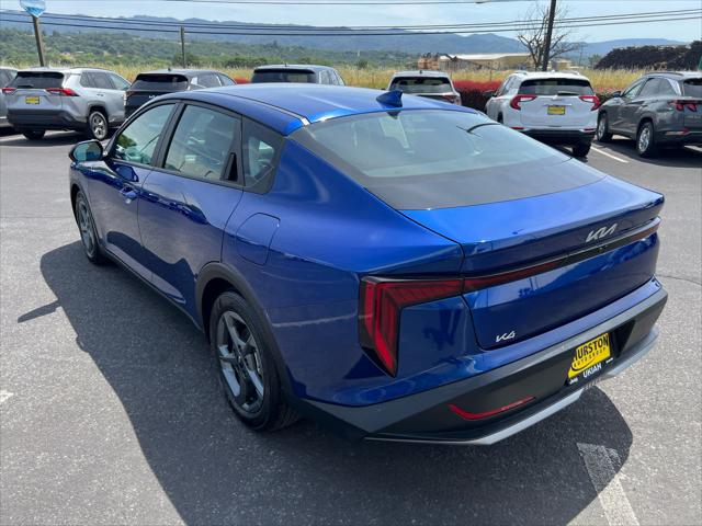 2025 Kia K4 LXS