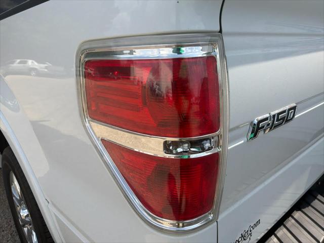 2013 Ford F-150 Lariat 2WD Supercrew 145
