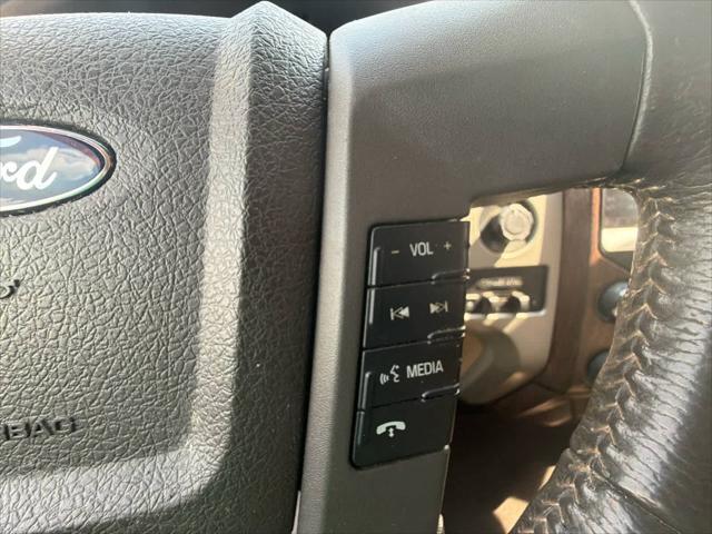 2013 Ford F-150 Lariat 2WD Supercrew 145