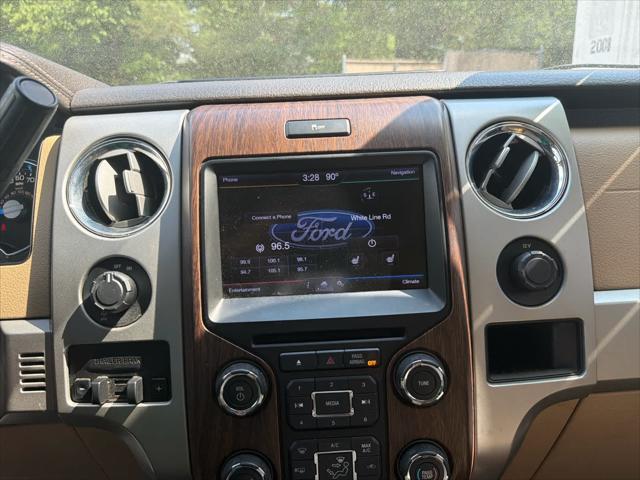 2013 Ford F-150 Lariat 2WD Supercrew 145