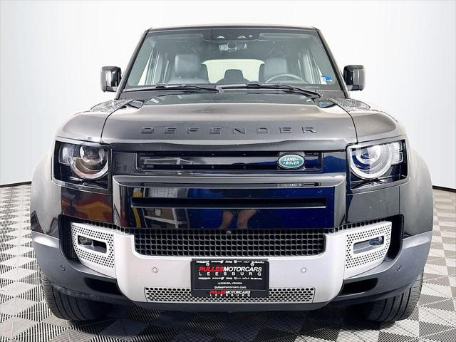 2025 Land Rover Defender 110 P300