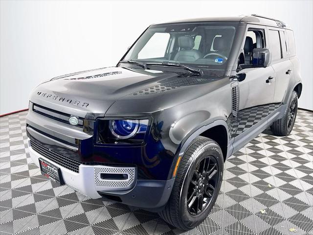 2025 Land Rover Defender 110 P300