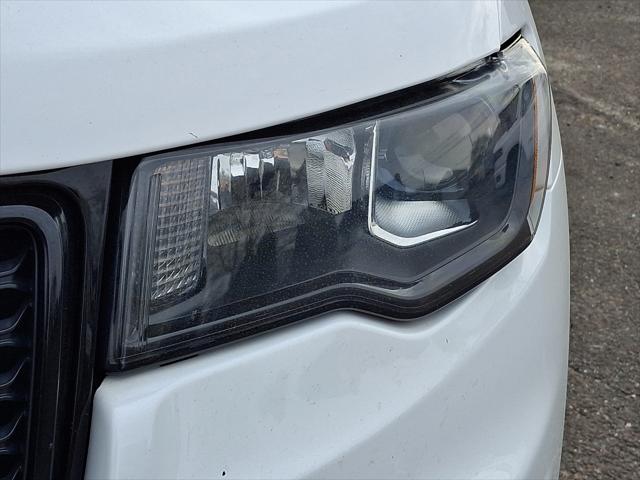 2019 Jeep Grand Cherokee Upland 4x4 2019 Jeep Grand Cherokee Upland 4x4