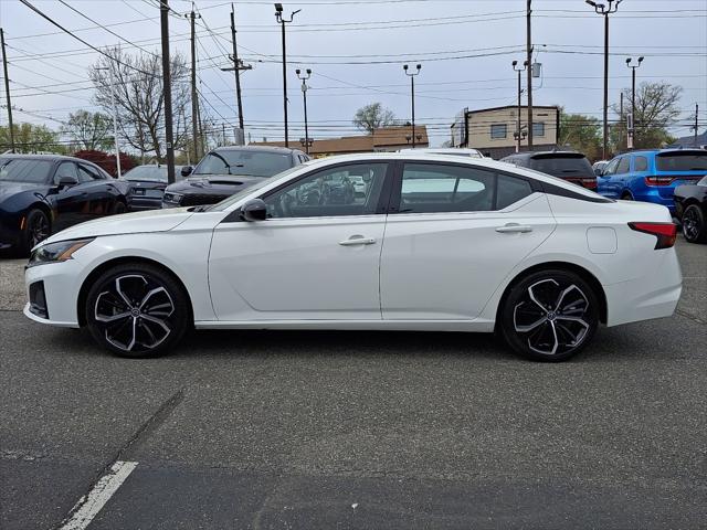 2024 Nissan Altima SR FWD