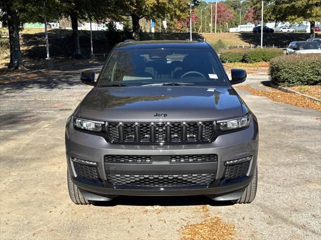 2025 Jeep Grand Cherokee GRAND CHEROKEE L LIMITED 4X4