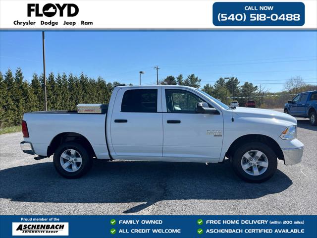 2022 RAM 1500 Classic Tradesman Crew Cab 4x4 57 Box