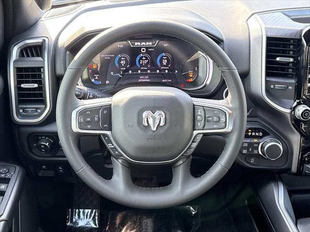 2025 Ram 1500 Big Horn Crew Cab 4x4 6'4" Box