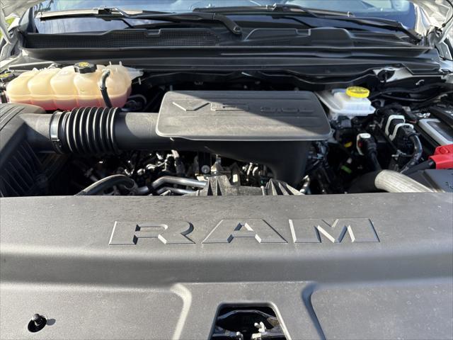 2025 Ram 1500 Big Horn Crew Cab 4x4 6'4" Box