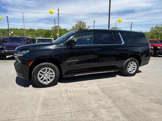 2024 Chevrolet Suburban 4WD LT
