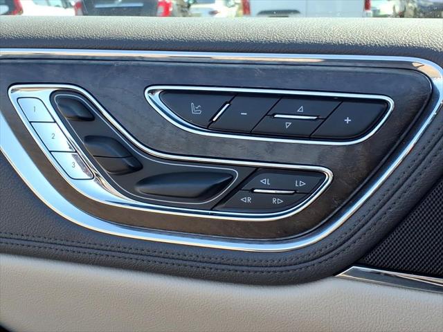 2017 Lincoln Continental Reserve