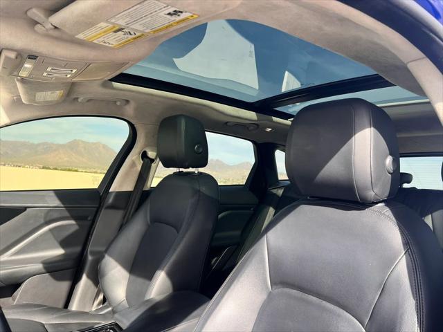 2019 Jaguar F-PACE 25t Premium
