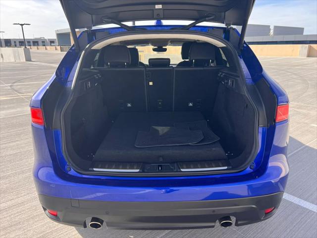2019 Jaguar F-PACE 25t Premium