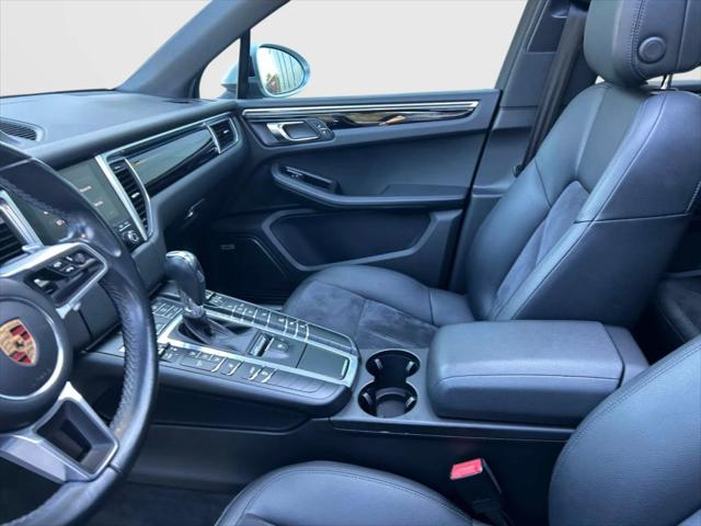 2017 Porsche Macan S
