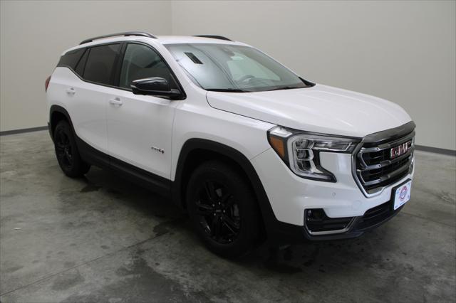 2024 GMC Terrain AWD AT4