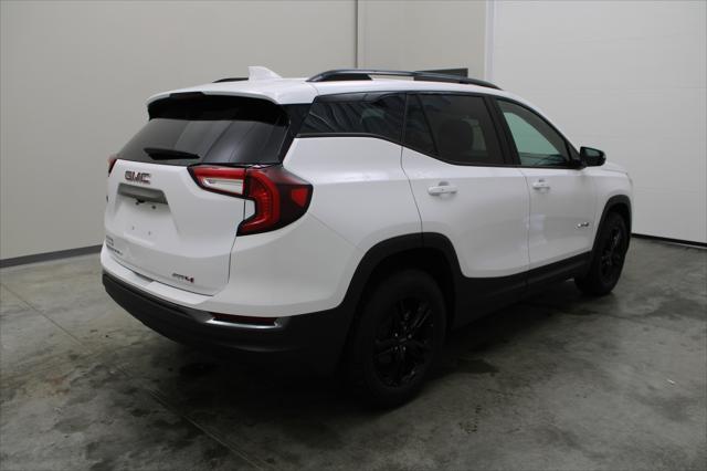 2024 GMC Terrain AWD AT4