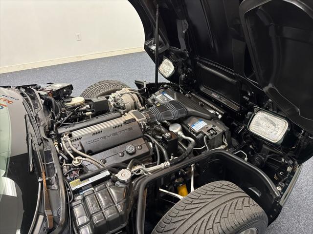 1993 Chevrolet Corvette 2dr Coupe Hatchback