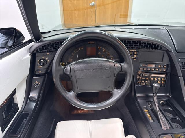 1993 Chevrolet Corvette 2dr Coupe Hatchback