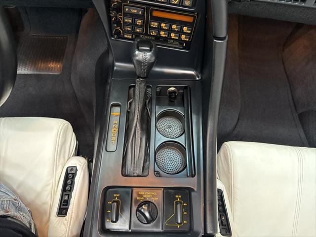 1993 Chevrolet Corvette 2dr Coupe Hatchback